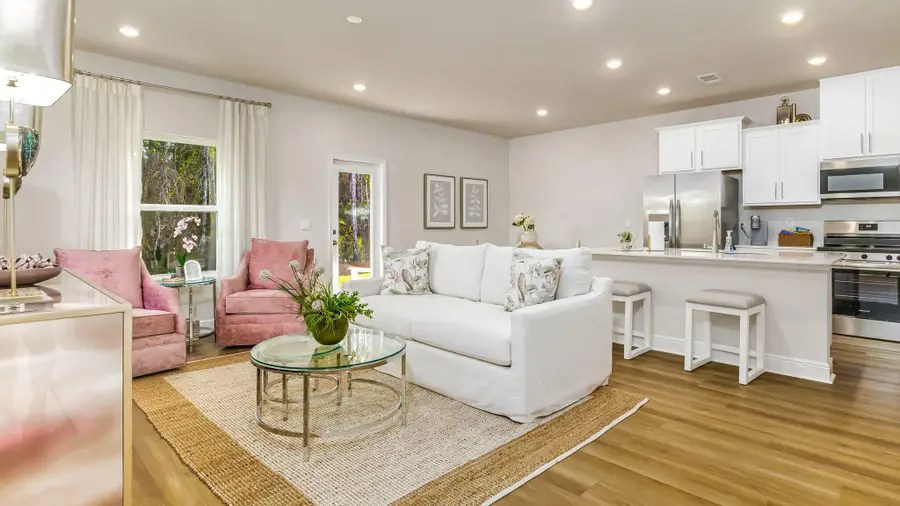 56 Hatten Court, Mary Esther, FL 32569 - Image #3