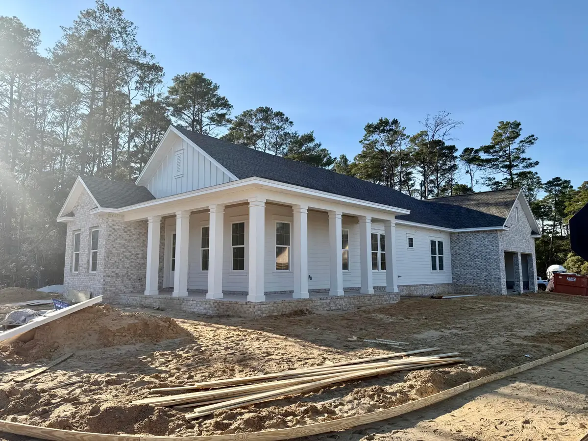 401 Sorrel Way, Niceville, FL 32578 - Image #1