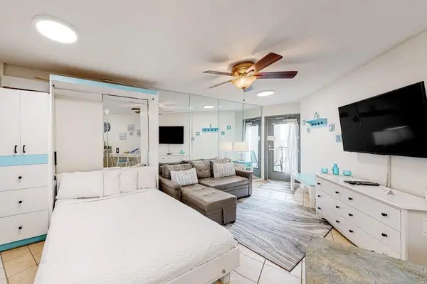 4715 Thomas Drive # CC-3, Panama City Beach, FL 32408