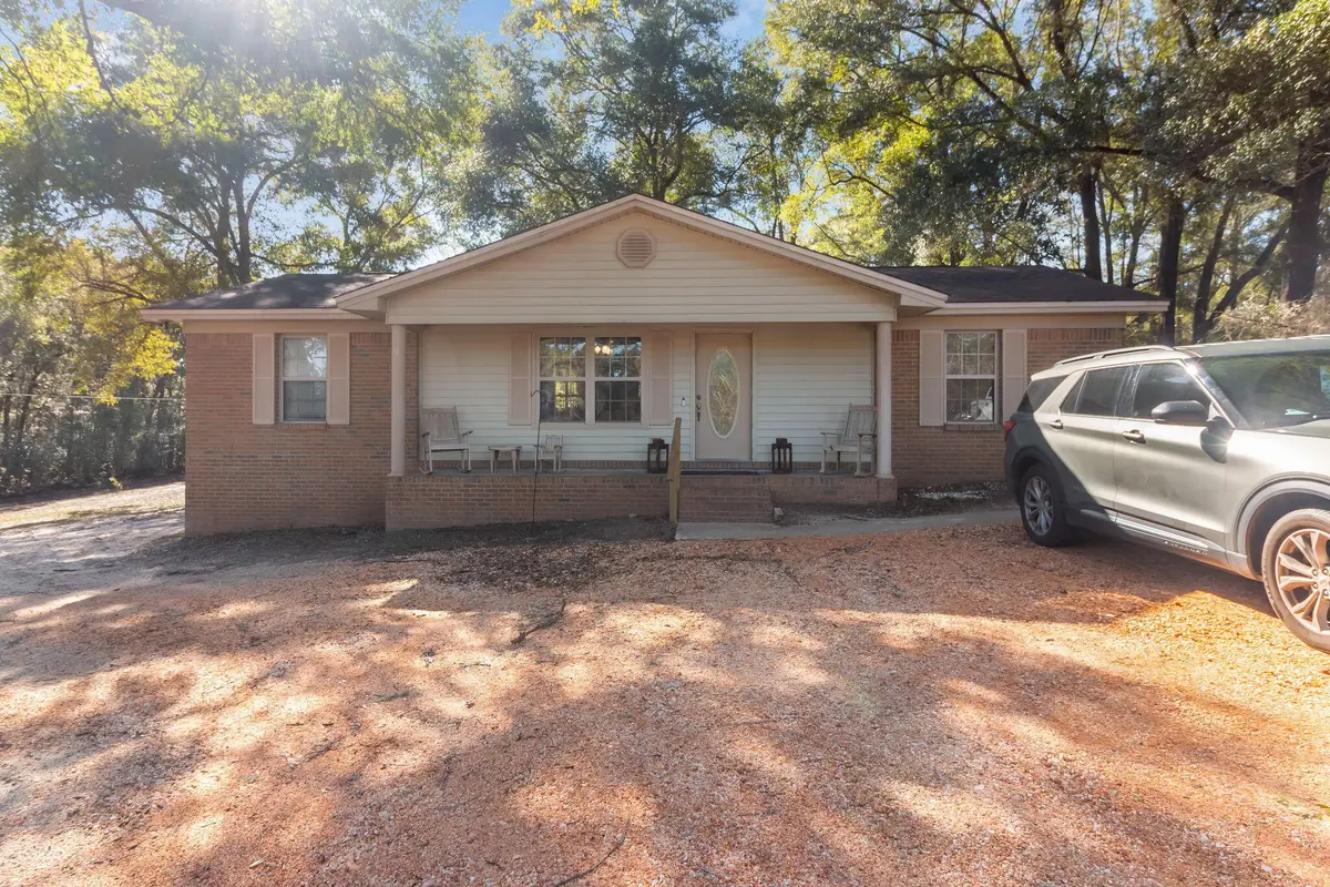 5283 Bob Sikes Road, Defuniak Springs, FL 32435 - Image #1