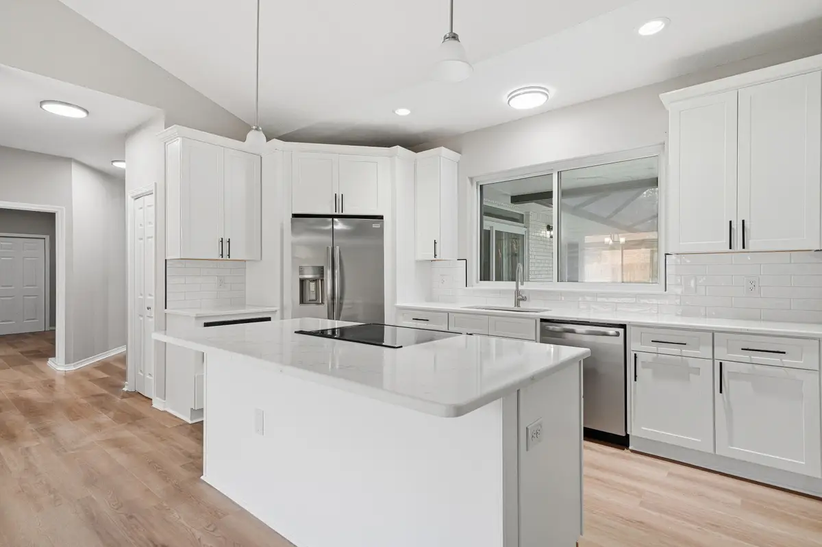 6814 Tidewater Drive, Navarre, FL 32566 - Image #1