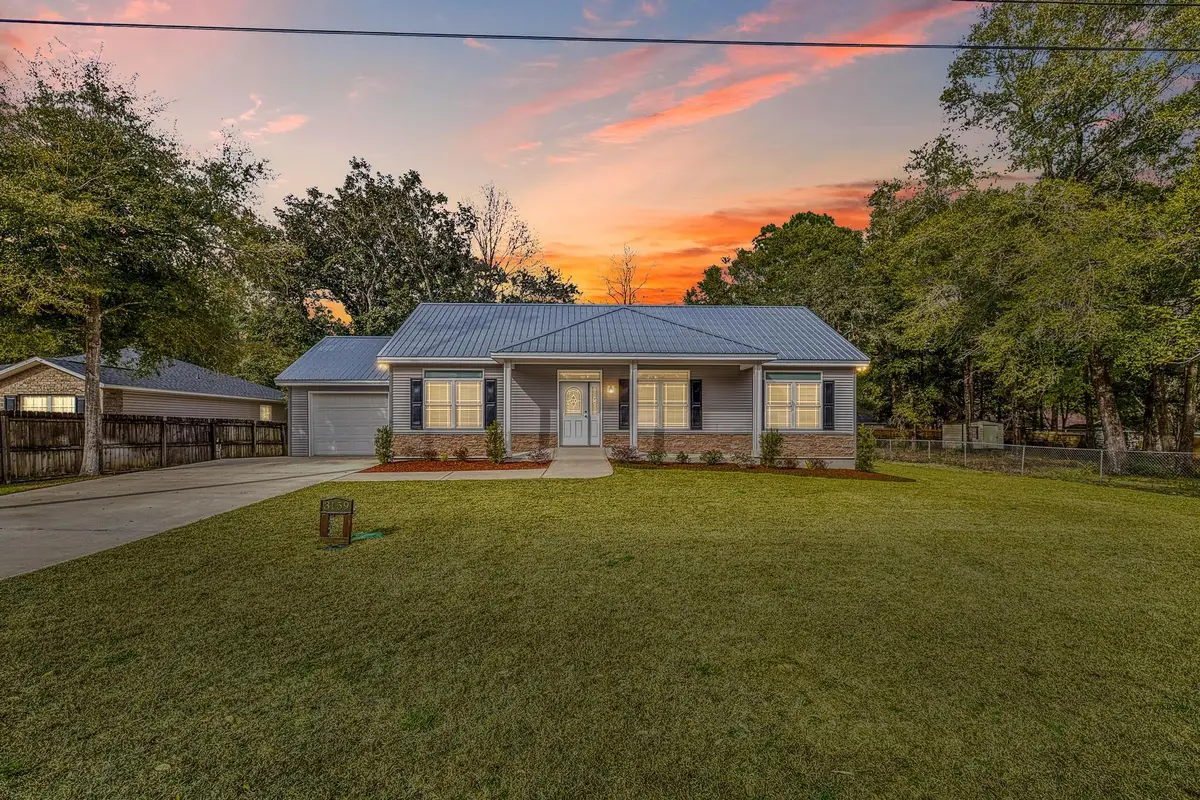 3159 Forrest Avenue, Crestview, FL 32539 - Image #1