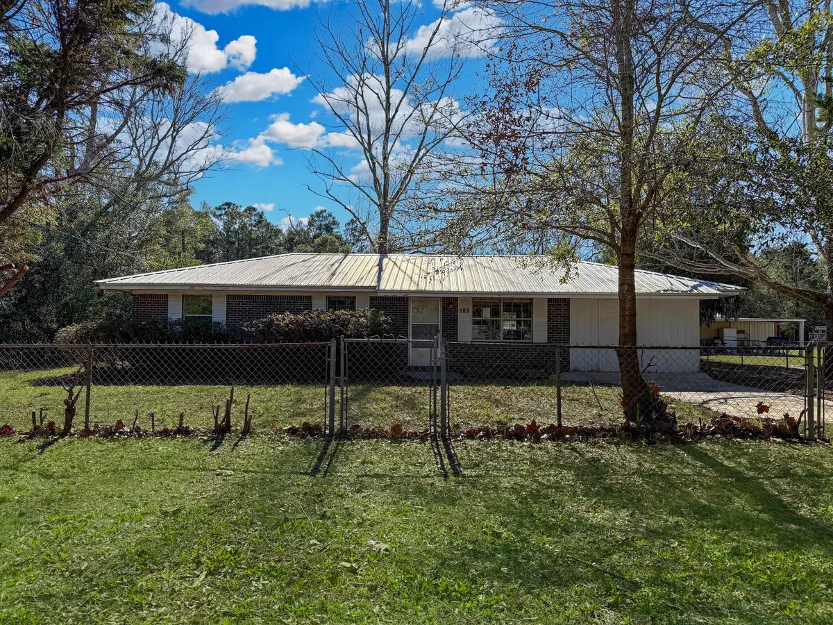 210 Sidney Avenue, Defuniak Springs, FL 32433 - Image #1