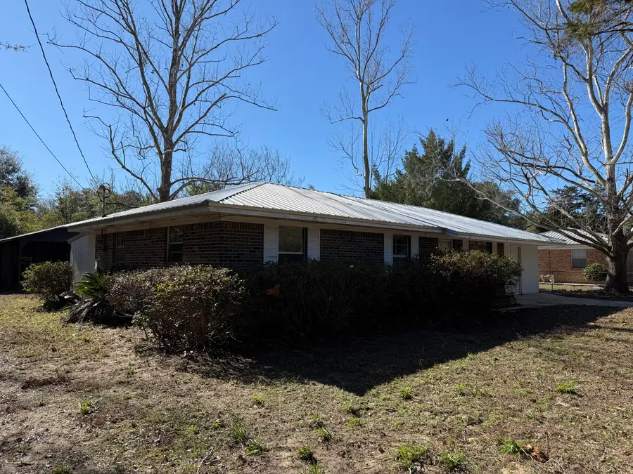 210 Sidney Avenue, Defuniak Springs, FL 32433 - Image #3