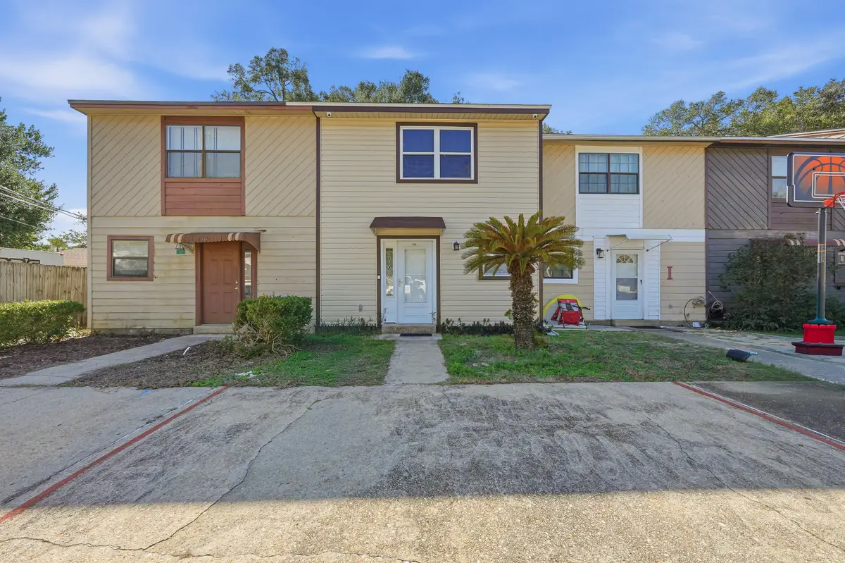 208 3rd Street #Unit J, Fort Walton Beach, FL 32548 - Image #1