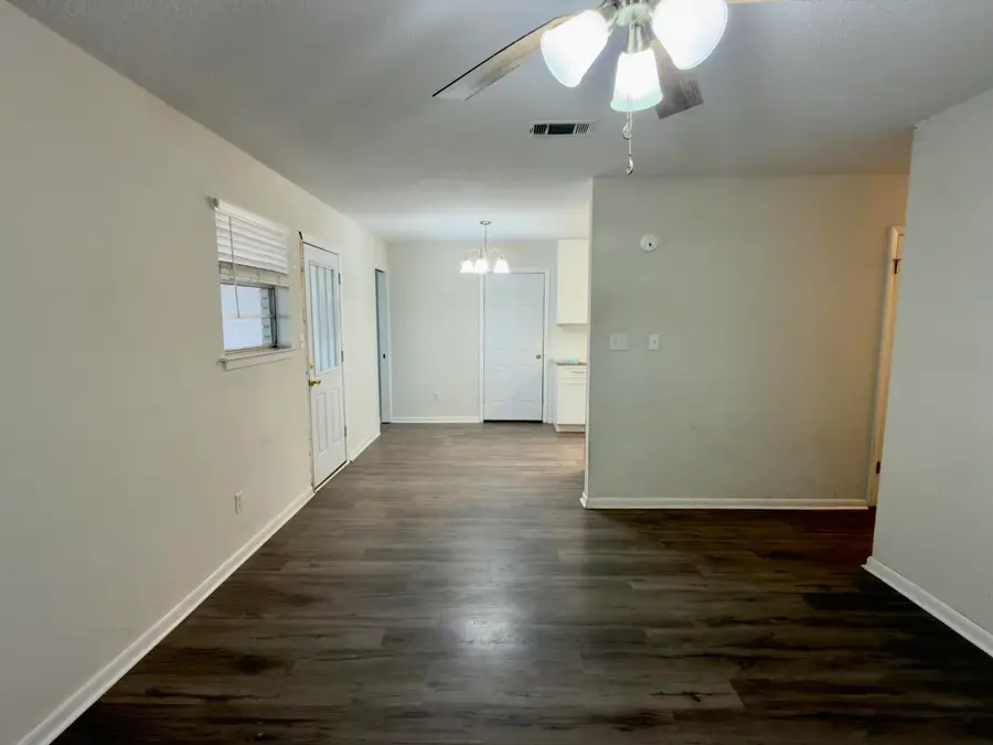 503 Tall Pines Street, Crestview, FL 32539 - Image #2