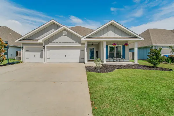 1482 Ballyhoo Drive, Gulf Breeze, FL 32563