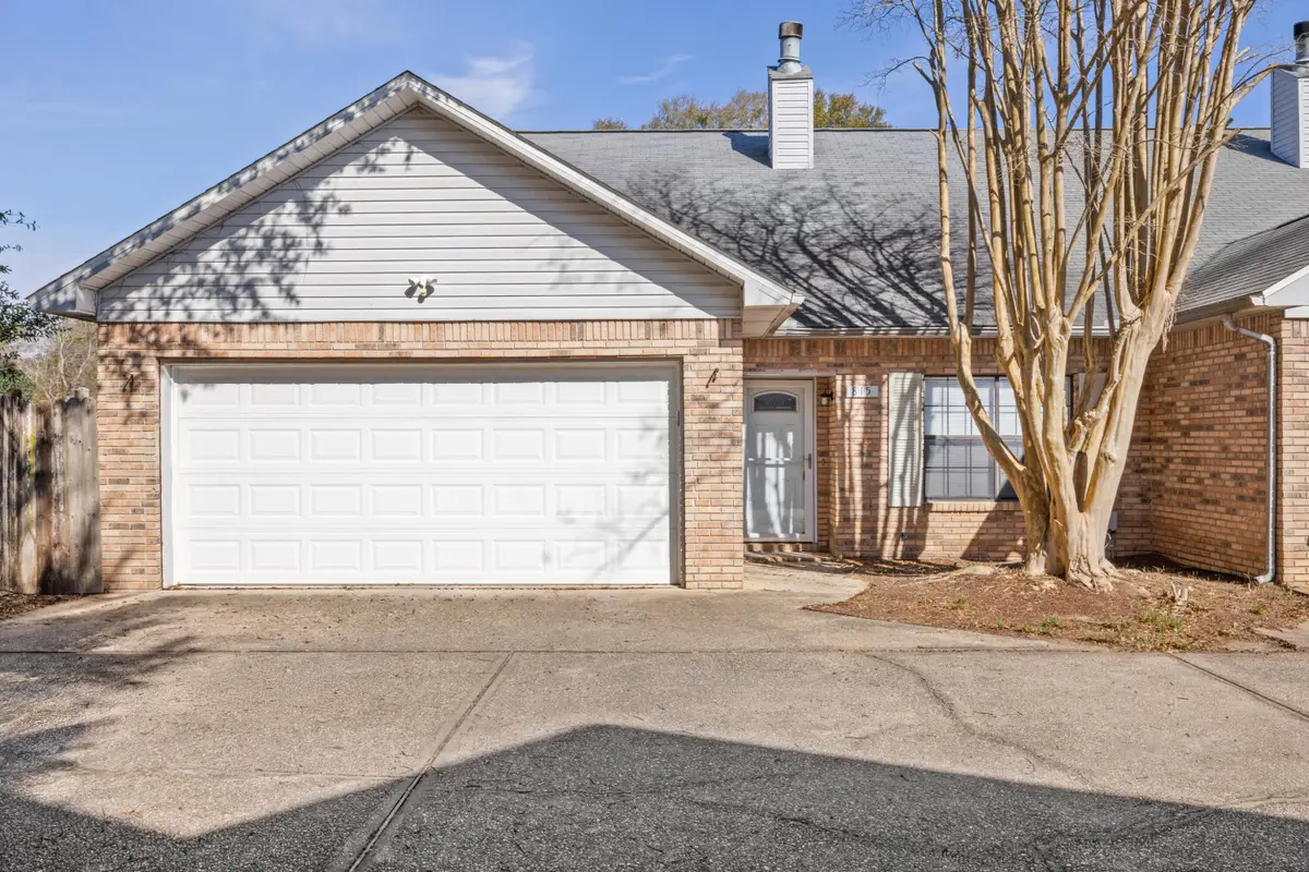 815 Valley Road, Crestview, FL 32539 - Image #1