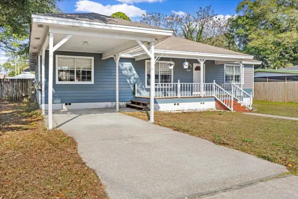 209 2nd Street, Niceville, FL 32578