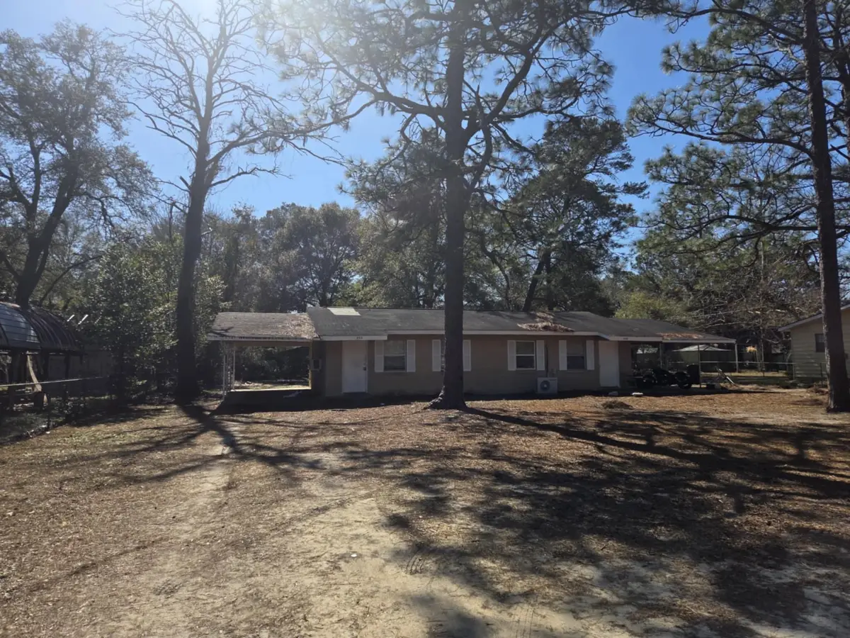 814 Cardinal Street #A & B, Fort Walton Beach, FL 32547 - Image #1