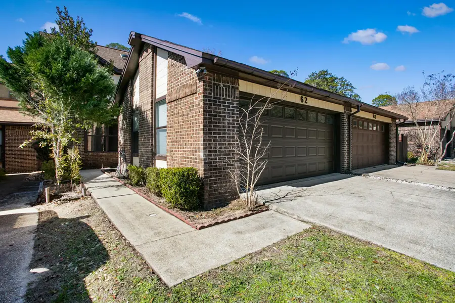 62 Hidden Cove Drive, Valparaiso, FL 32580 - #2