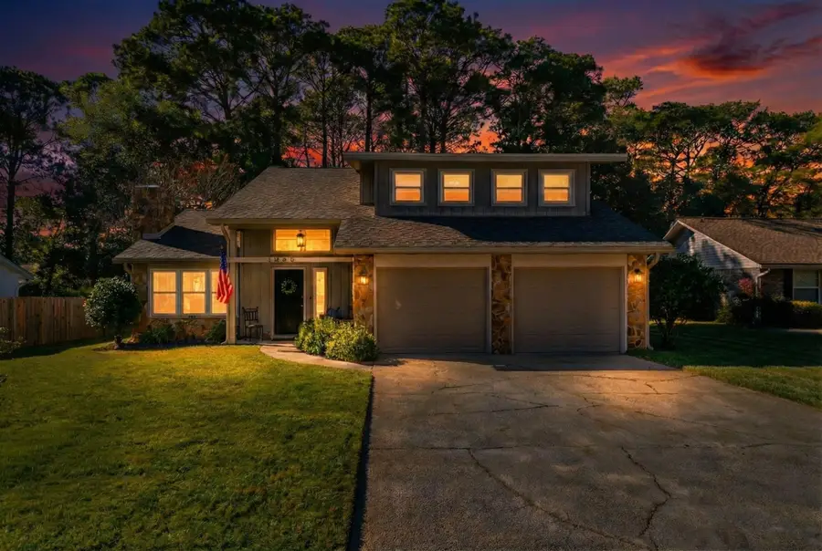 1058 E Troon Drive, Niceville, FL 32578 - #2