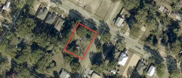 625 E Chestnut Avenue, Crestview, FL 32539