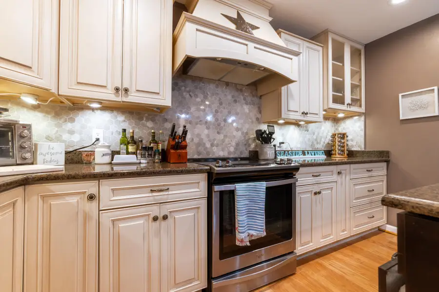 300 NW Victoria Avenue, Fort Walton Beach, FL 32548 - #3