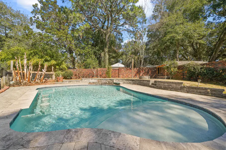 14 Longwood Drive, Shalimar, FL 32579 - Image #2