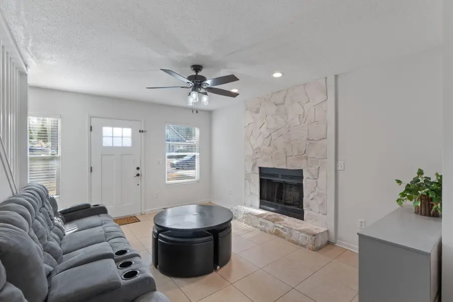 73 Kelly Way, Valparaiso, FL 32580 - #3