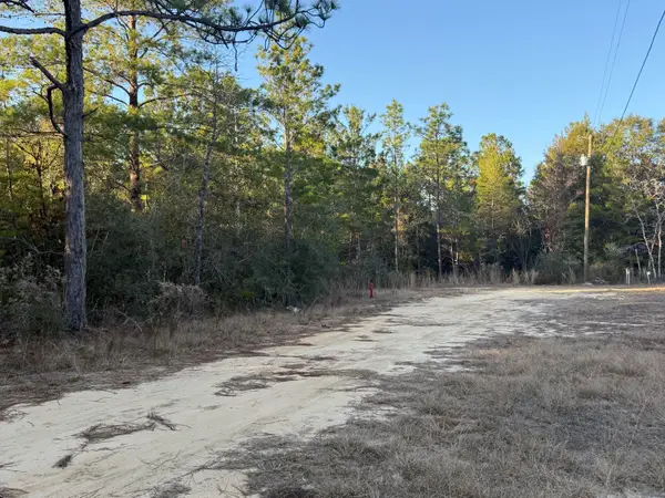 Lot 5 Blk 54 On Forest Lane, DeFuniak Springs, FL 32433