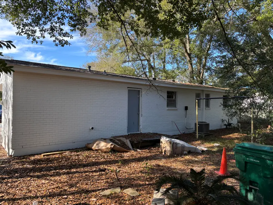 801 Newport Drive, Fort Walton Beach, FL 32547 - #3