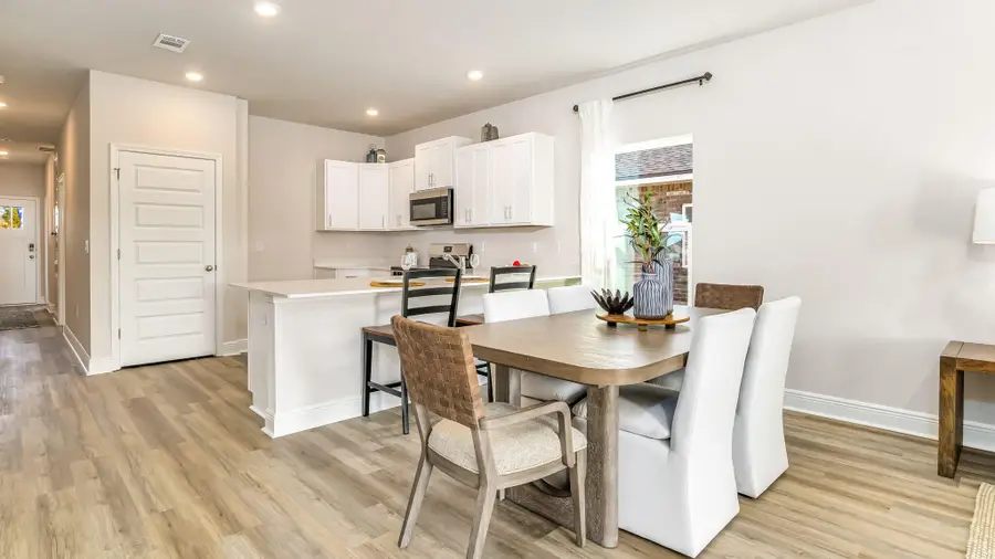 8154 Fox Hunt Drive, Milton, FL 32583 - #2