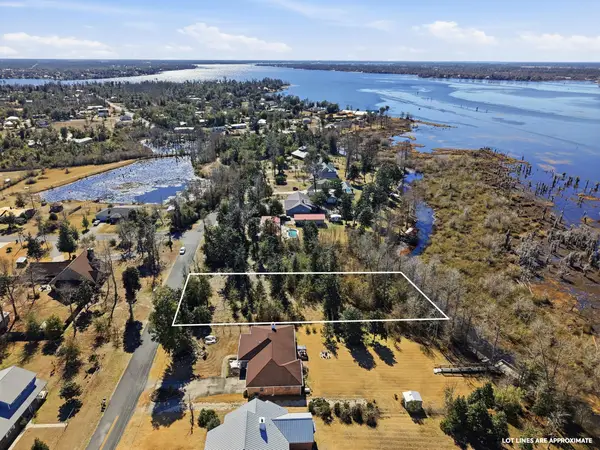 9209 Lake Forest Drive, Youngstown, FL 32466