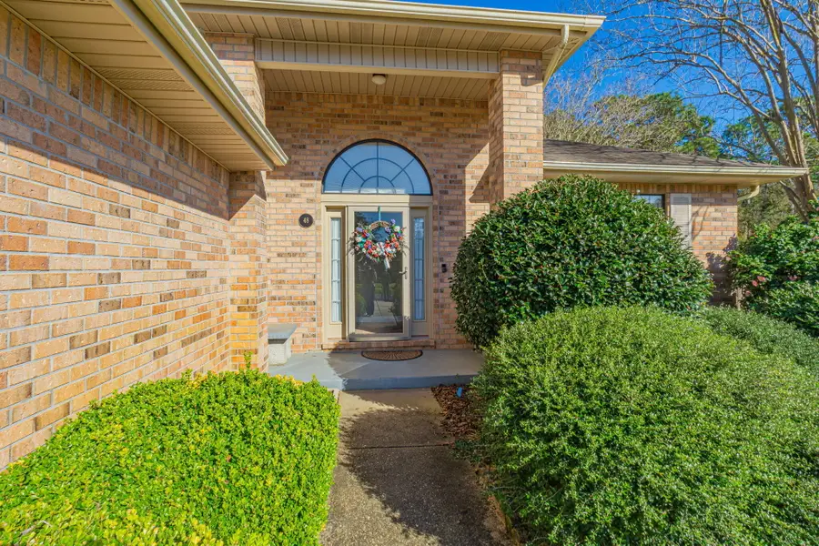 48 Hillcrest Drive, Shalimar, FL 32579 - #2