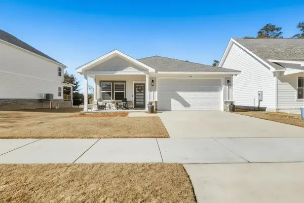 246 N Marsh Landing, Freeport, FL 32439