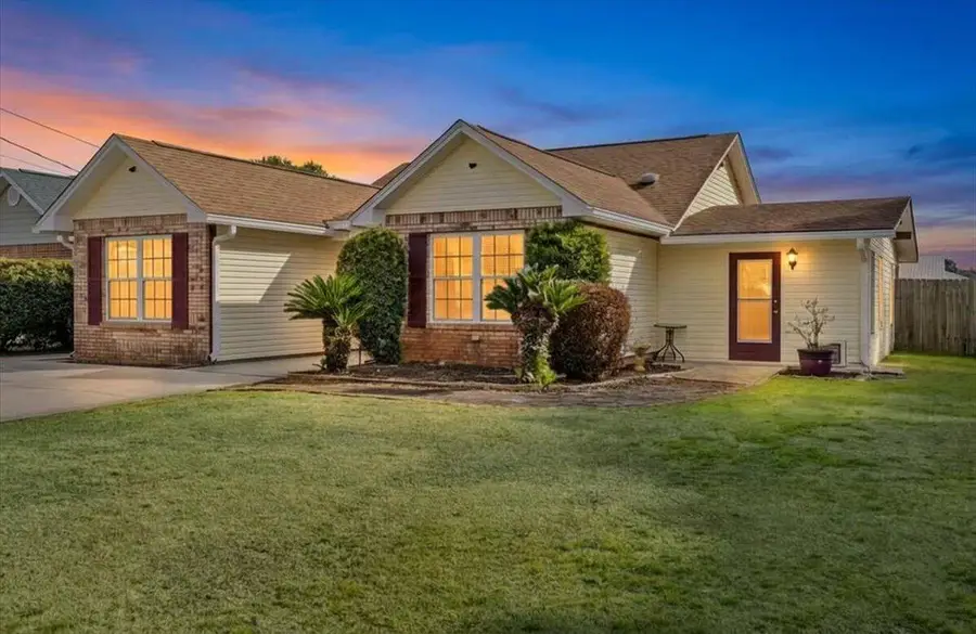 110 Austin Court, Mary Esther, FL 32569 - #2