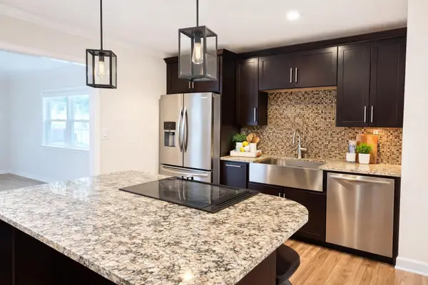 109 3rd Avenue, Shalimar, FL 32579