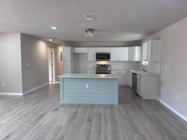 119 NE Fulmar Circle, Fort Walton Beach, FL 32548