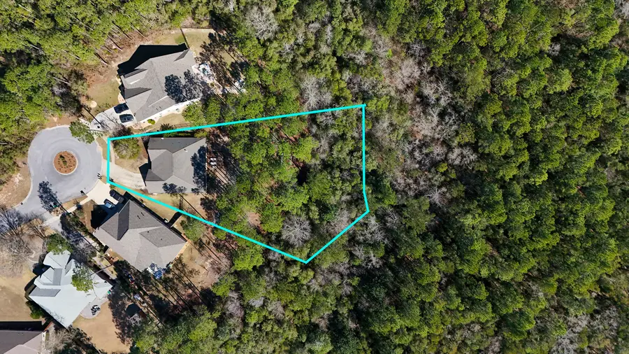 906 Symphony Way, Freeport, FL 32439 - #2