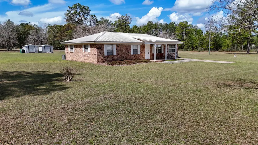 343 Campbell Road, Defuniak Springs, FL 32433 - #3