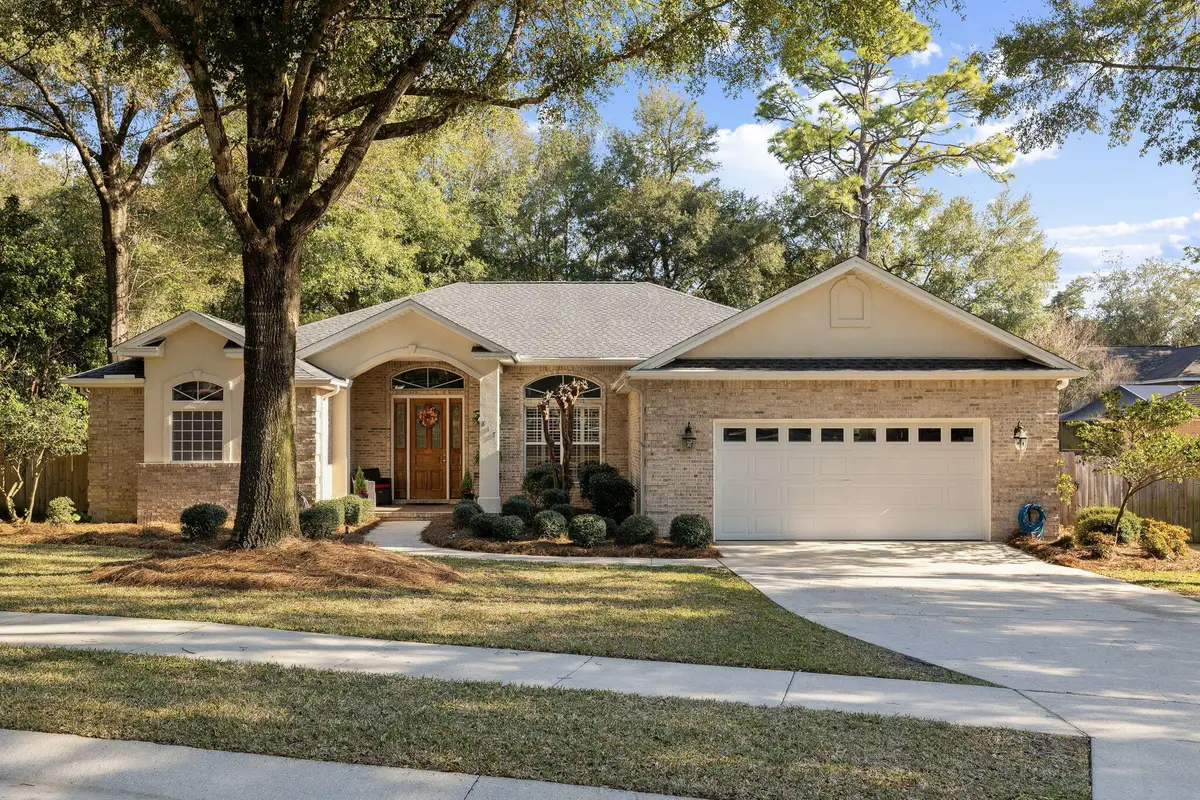 817 Coldwater Creek Circle, Niceville, FL 32578 - #1