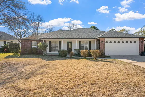 4572 Castlewood Lane, Niceville, FL 32578