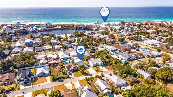 21401 Hilltop Avenue, Panama City Beach, FL 32413