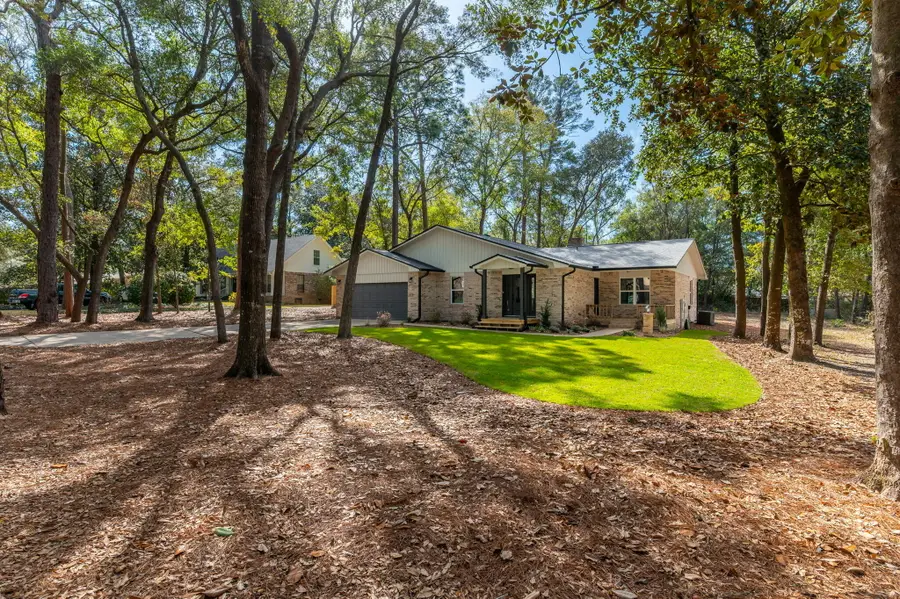 105 Drew Court, Niceville, FL 32578 - #2