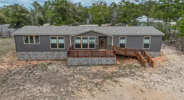 120 Clover Lane, DeFuniak Springs, FL 32433