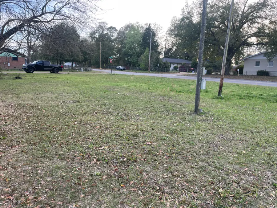 297 Mcclelland Street, Crestview, FL 32536 - #3