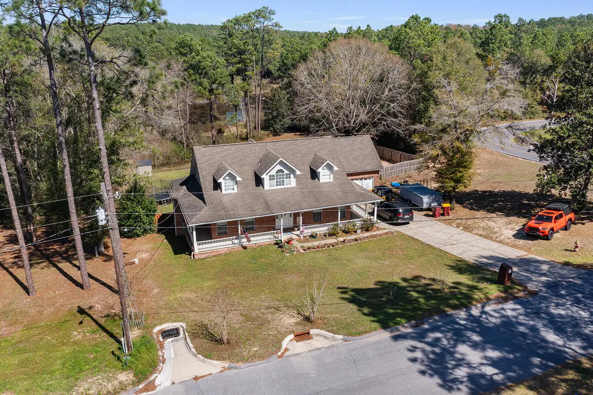 132 Wedgewood Lane, Crestview, FL 32536 - #1