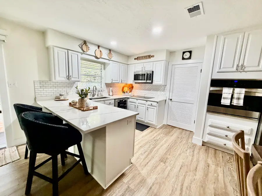 706 Bradford Drive, Fort Walton Beach, FL 32547 - #3