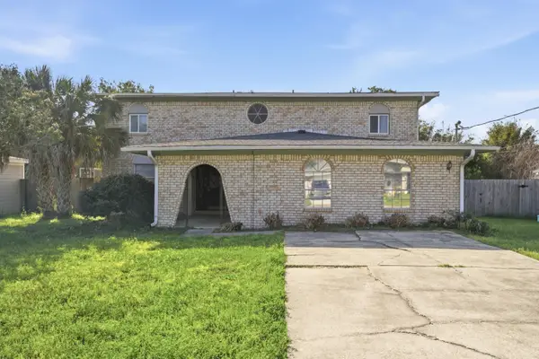 1253 Redwood Lane, Gulf Breeze, FL 32563