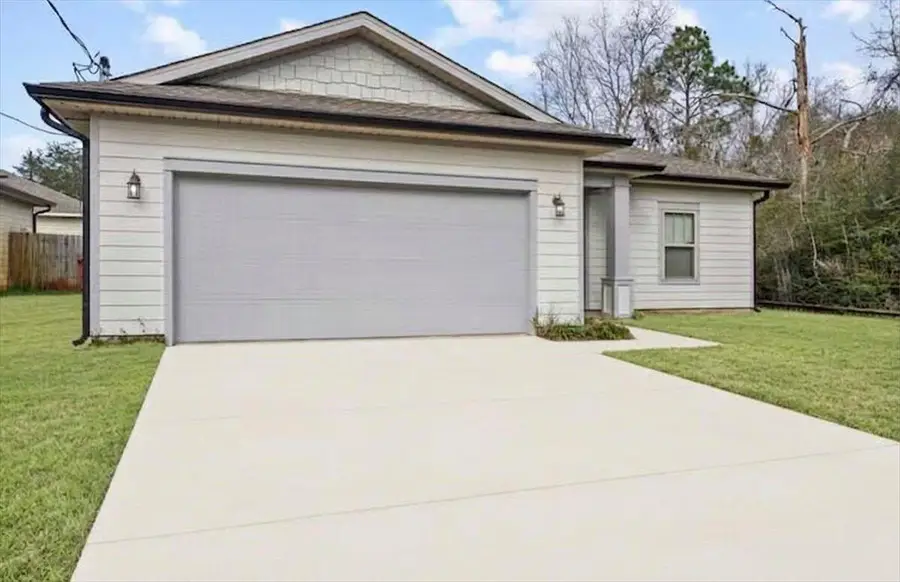 2145 Janet Street, Navarre, FL 32566 - #3