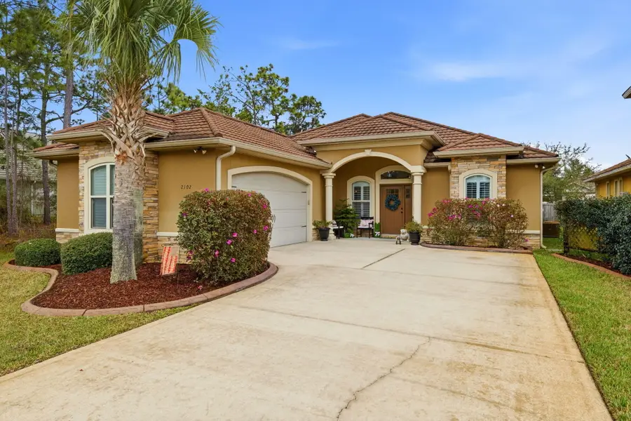 2102 Palmetto Lake Drive, Navarre, FL 32566 - #2