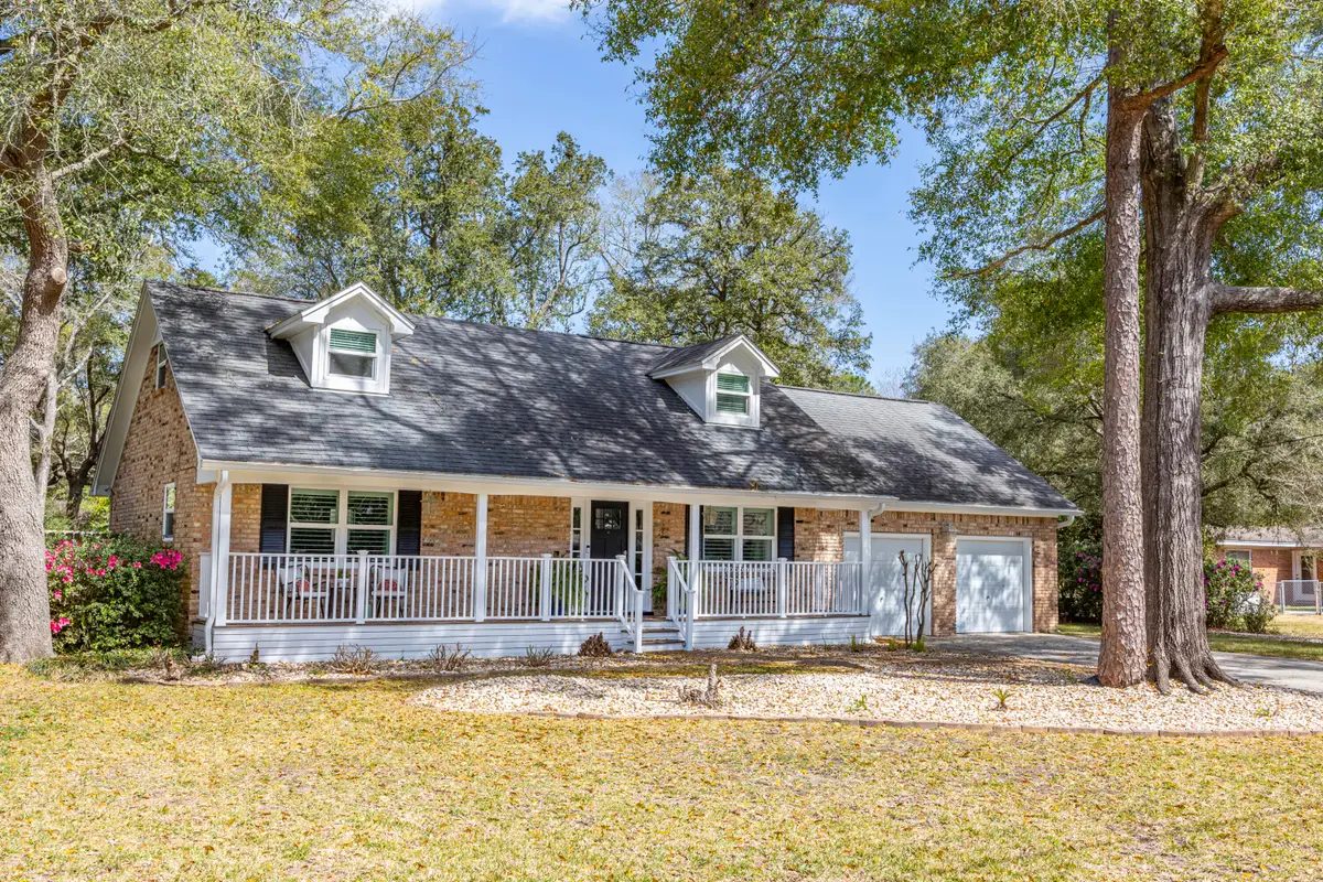 15 NE Wedgewood Lane, Fort Walton Beach, FL 32547 - #1