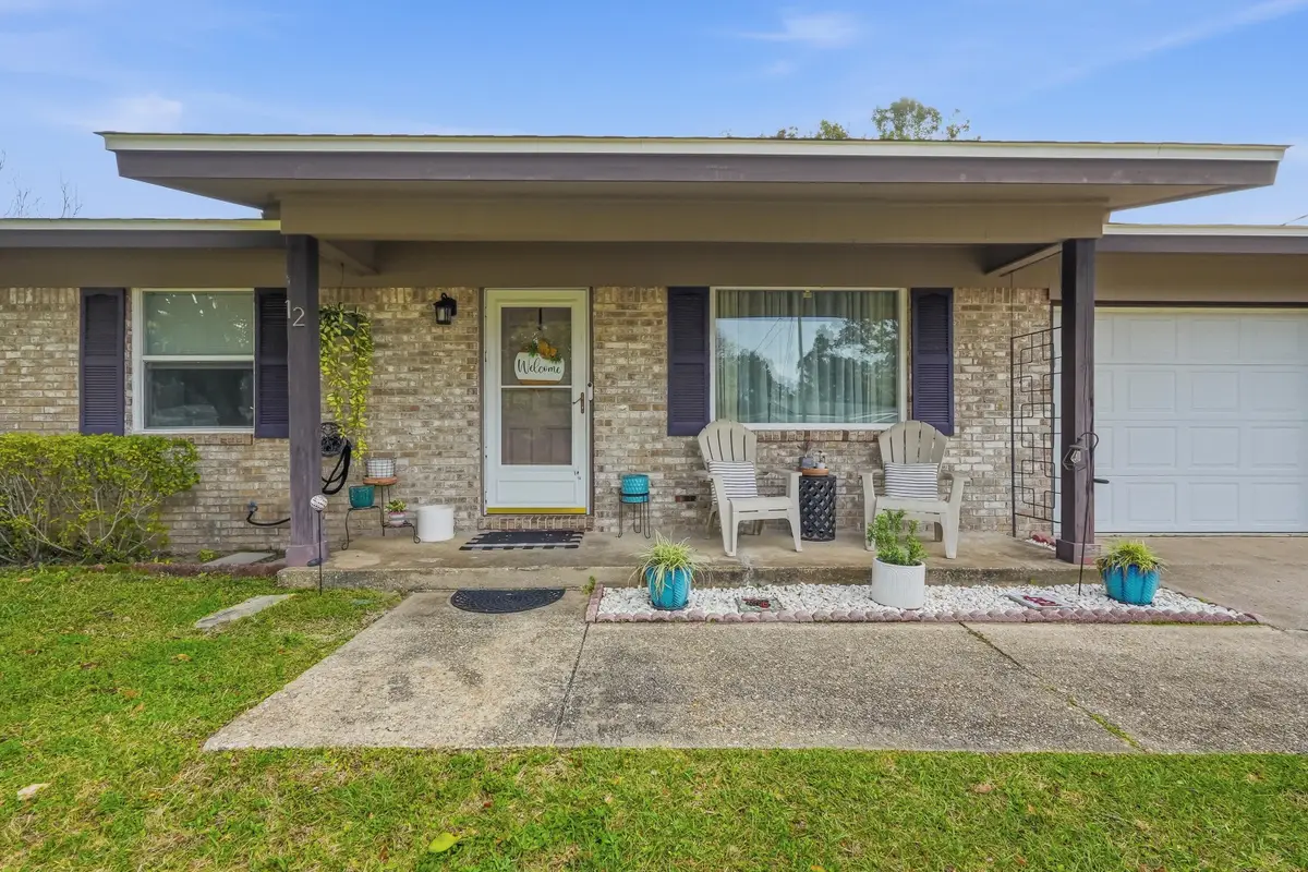 12 10th Street, Shalimar, FL 32579 - #1