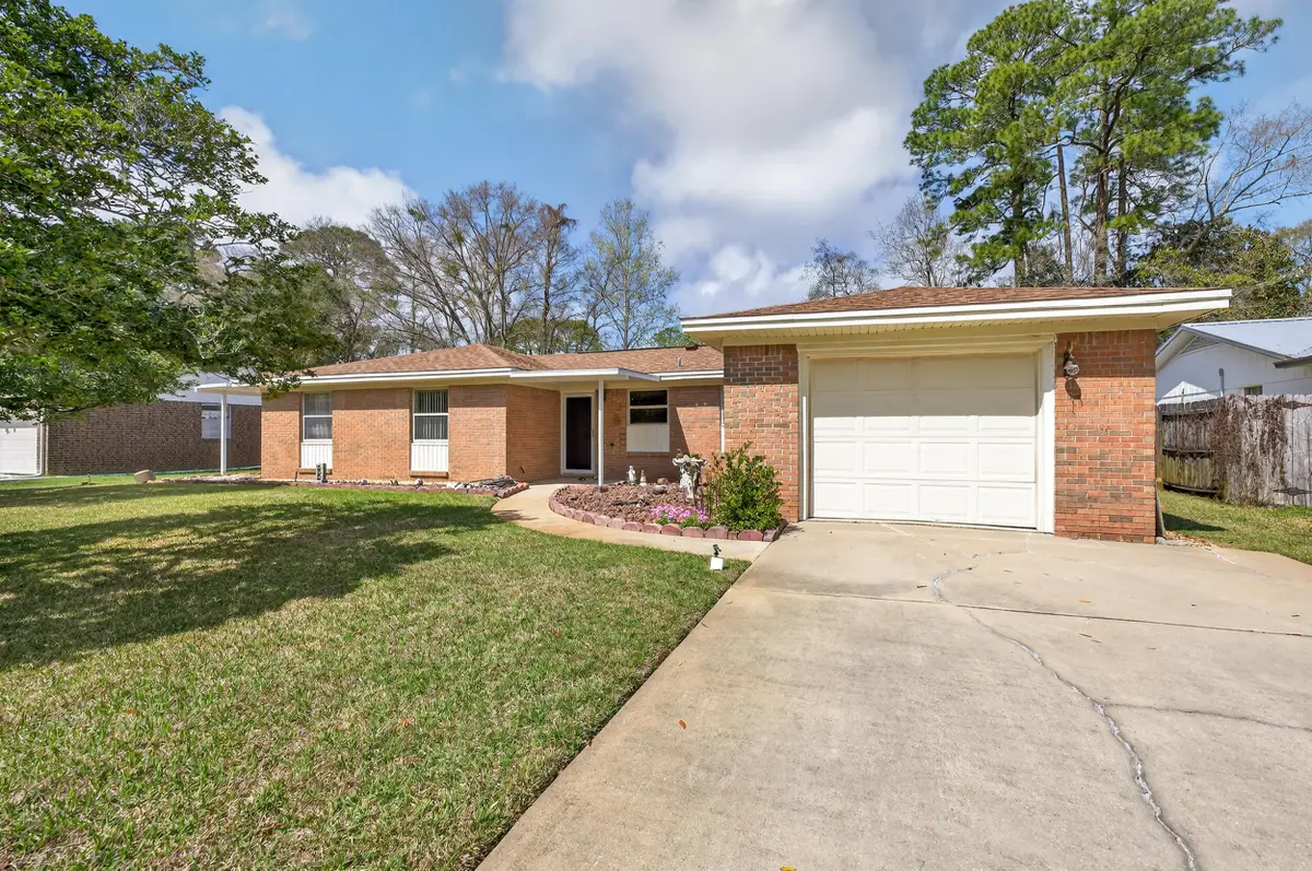 323 Pontevedra Lane, Niceville, FL 32578 - #1