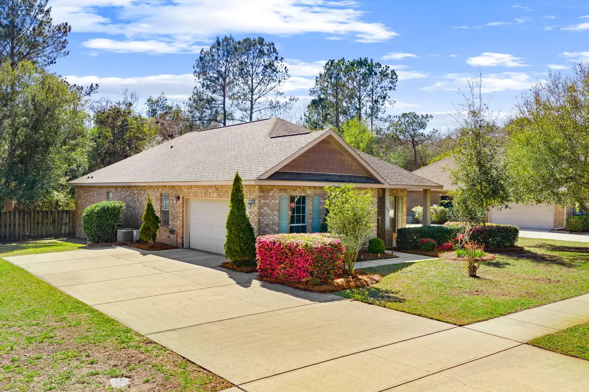 100 Camellia Court, Freeport, FL 32439 - #1