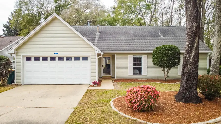 110 Meadowbrook Court, Niceville, FL 32578 - #2