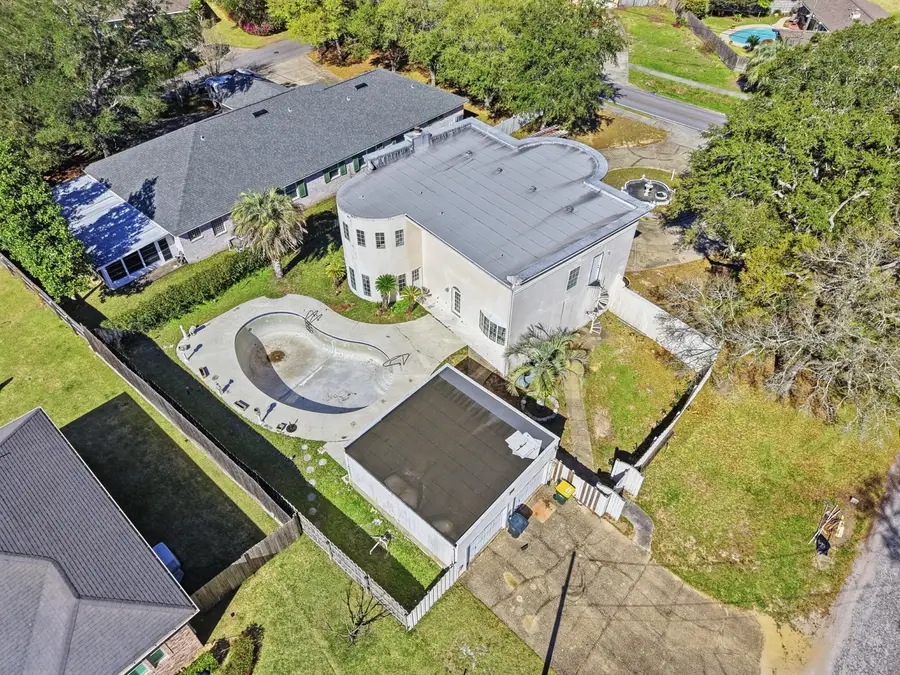 588 Mooney Road, Fort Walton Beach, FL 32547 - #3