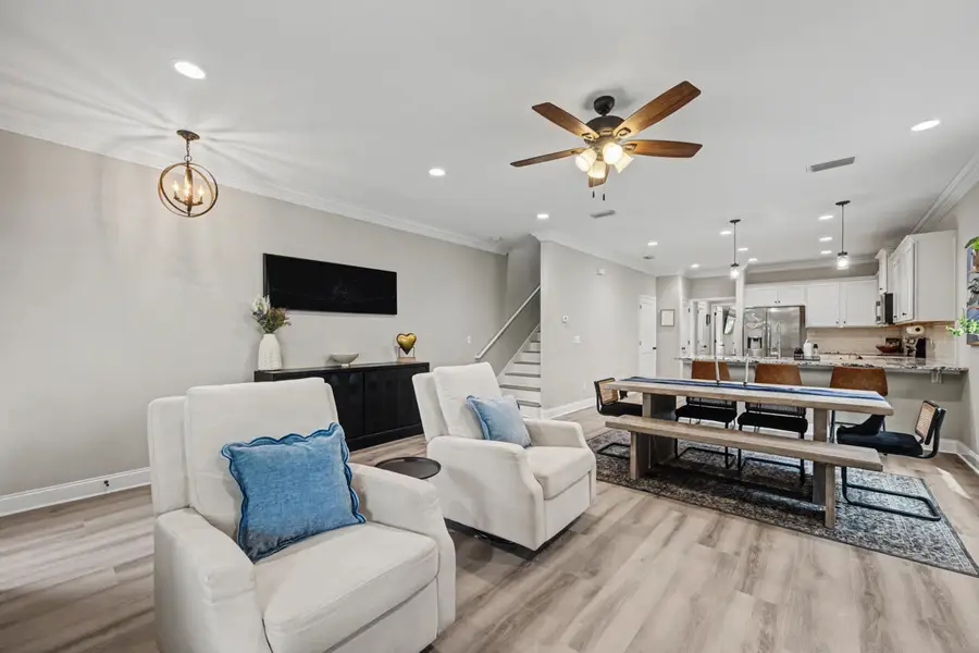 61B 9th Avenue, Shalimar, FL 32579 - #3