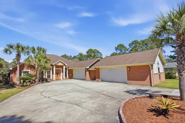 9600 Bone Bluff Drive, Navarre, FL 32566